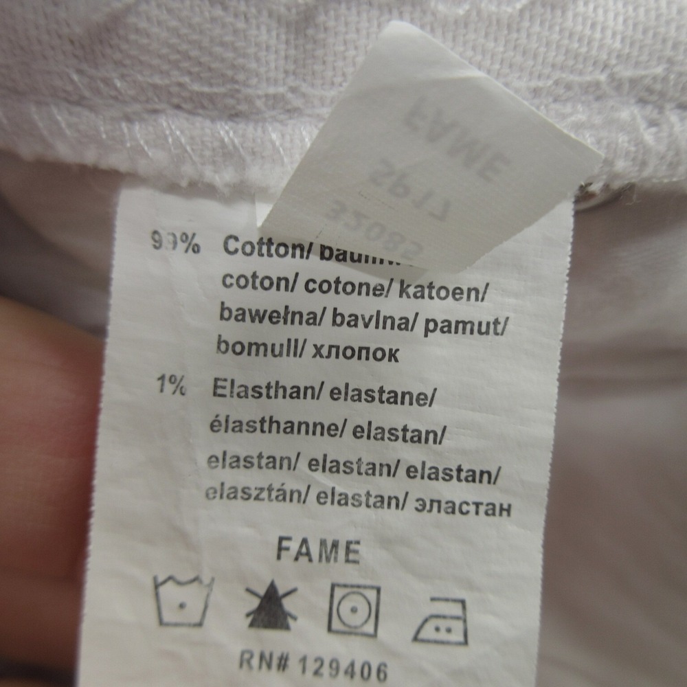 Venus Jeans Womens Size 12 Fame Capri White Cutoffs - Picture 13 of 15